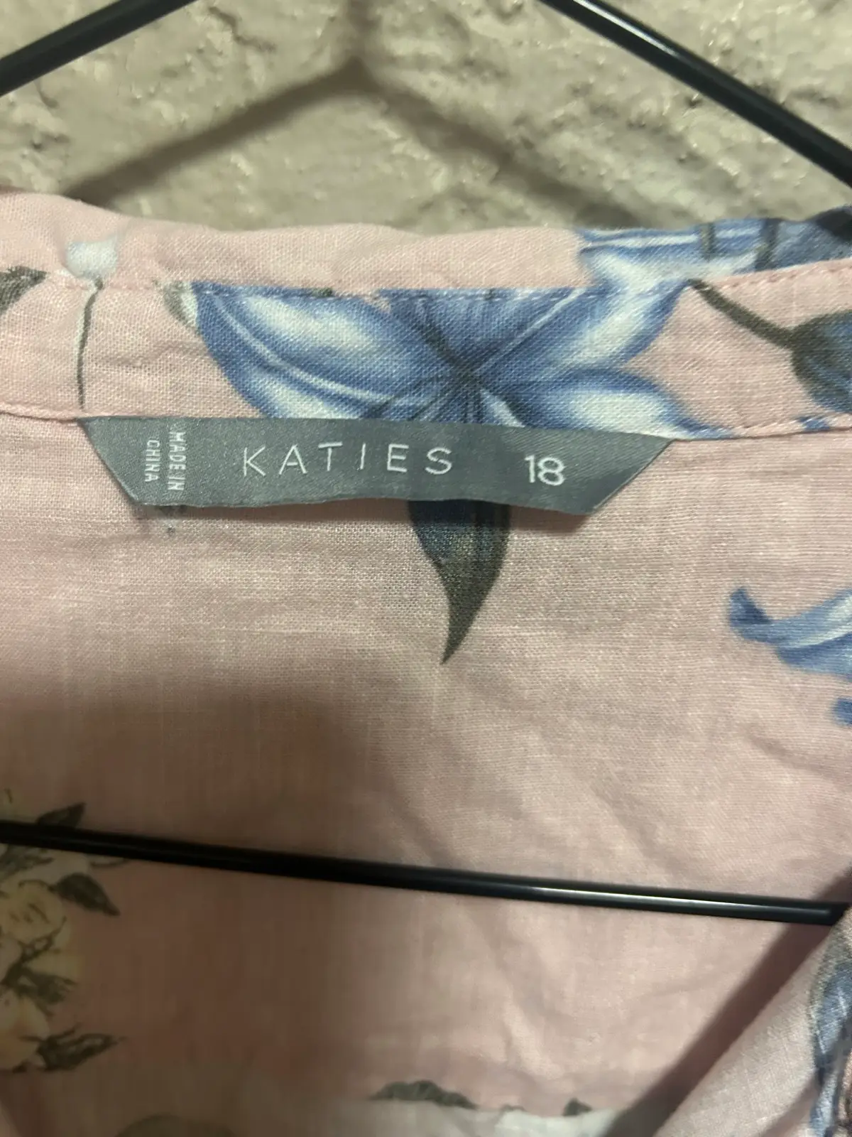 Katie’s long sleeve floral shirt – photo 3