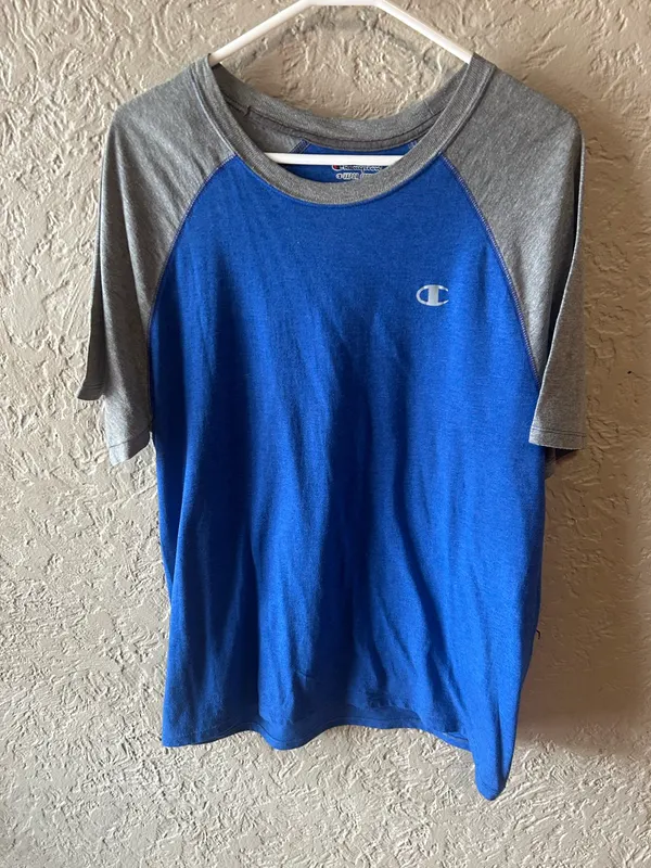 Men’s champion blue/grey raglan tee