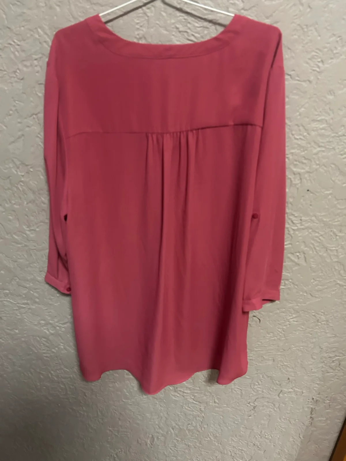 Katie’s pink 3/4 sleeve blouse – photo 4