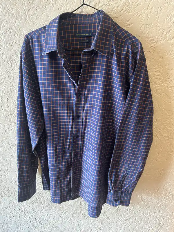 Men’s Hart Schaffer  Marx dress shirt