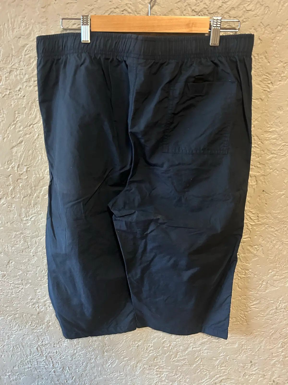 Men’s now brand 3/4 navy shorts/pants – photo 3