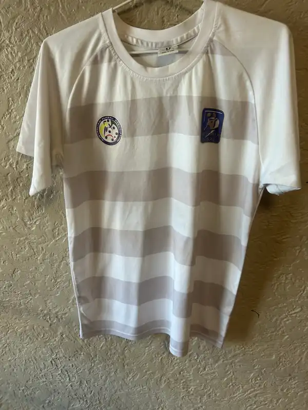 Veto men’s white/grey striped jersey