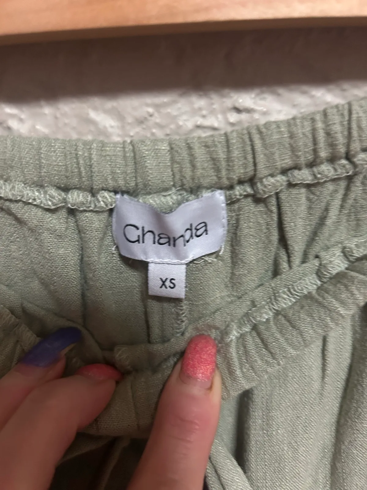 Ghanda olive green linen shorts – photo 2