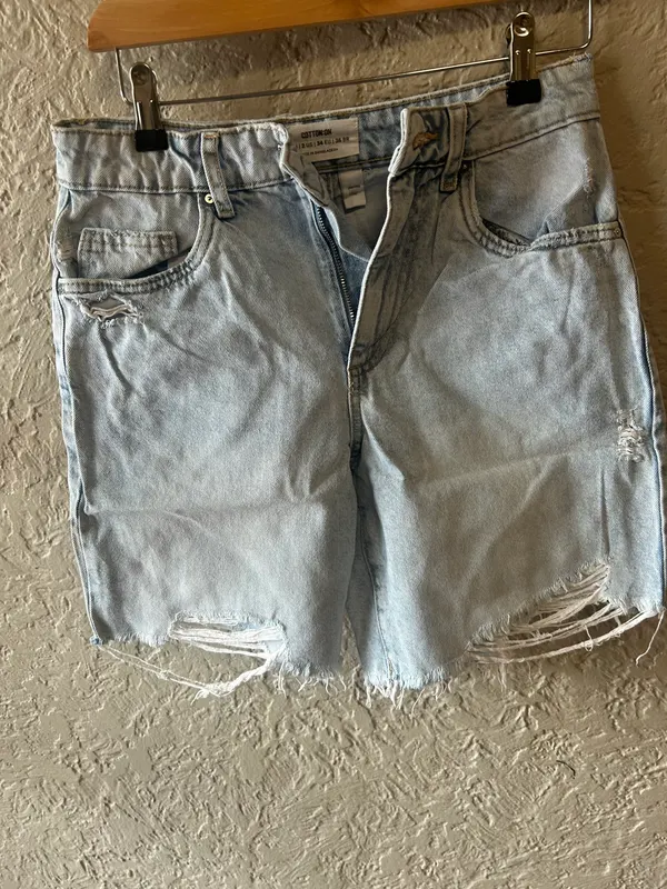 Cotton on light blue denim shorts