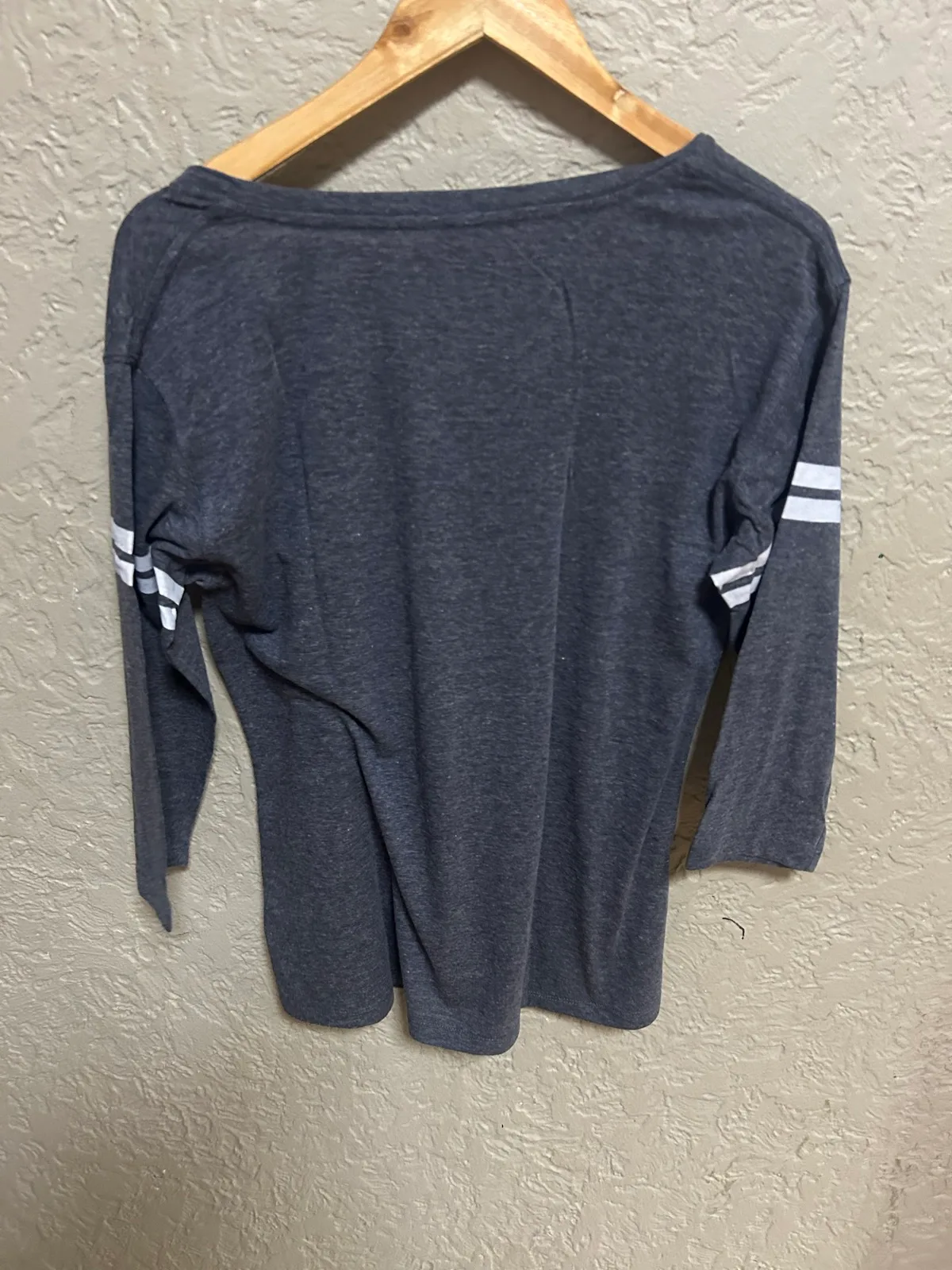 Jay jays grey 3/5 sleeve graphic tee — photo 3