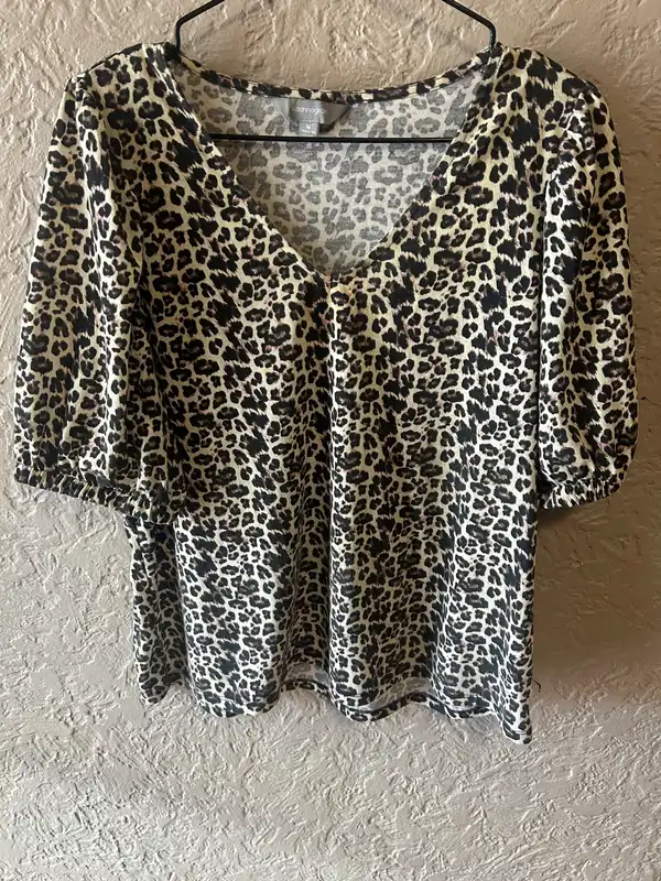 Suzanne grae leopard print blouse