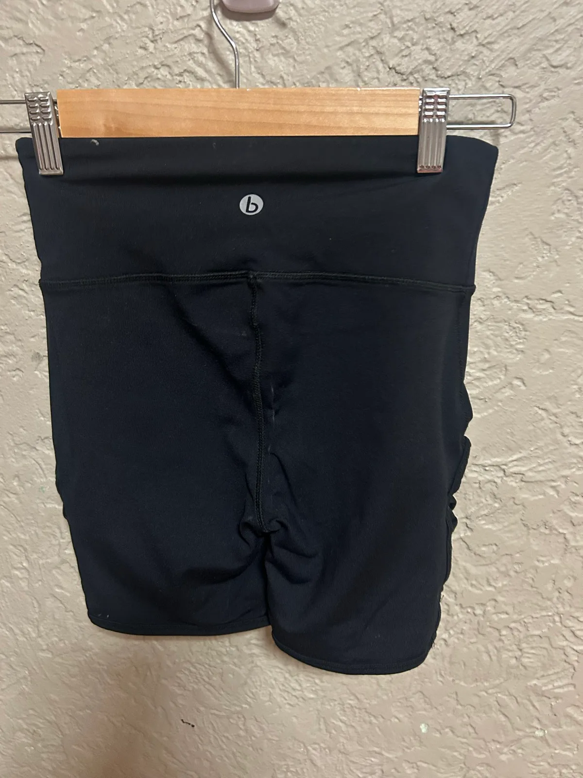 Cotton on body black biker shorts with lace detail – photo 4