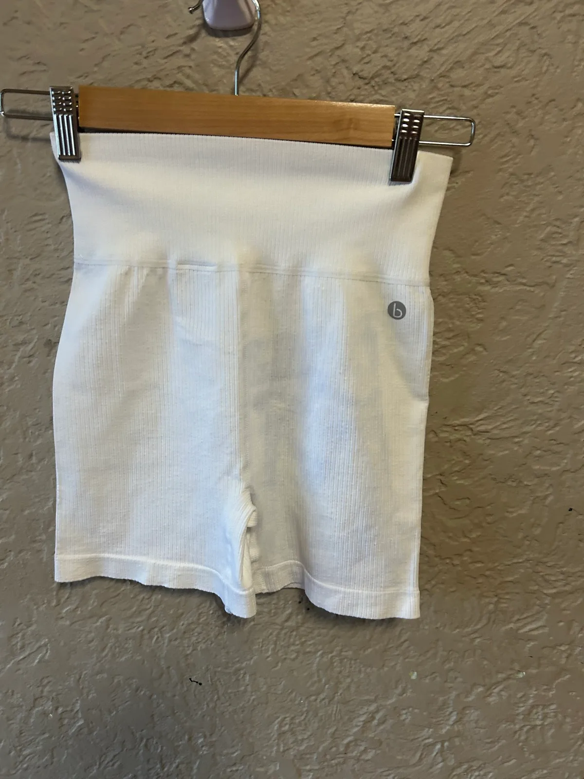 Cotton on white activewear bike shorts – photo 3