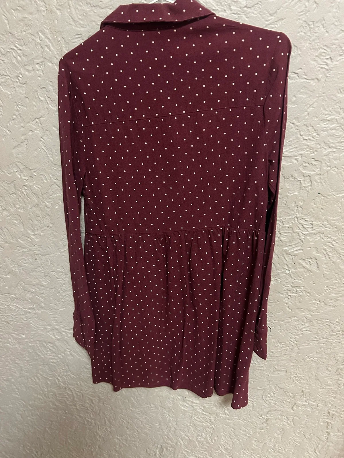 Calli burgundy with white polka dots shirt dress — photo 3