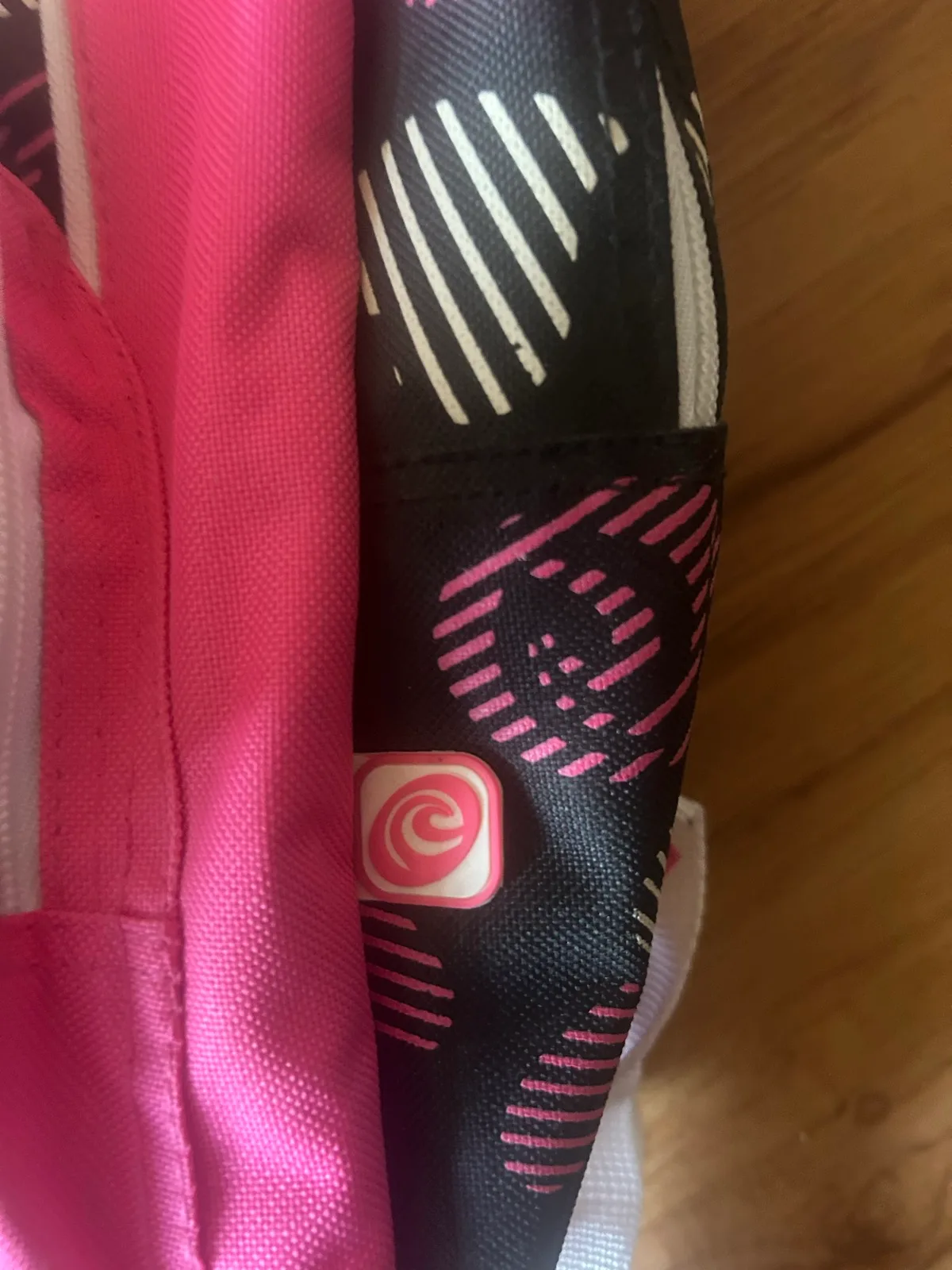 Gorls Black/pink heart backpack – photo 5