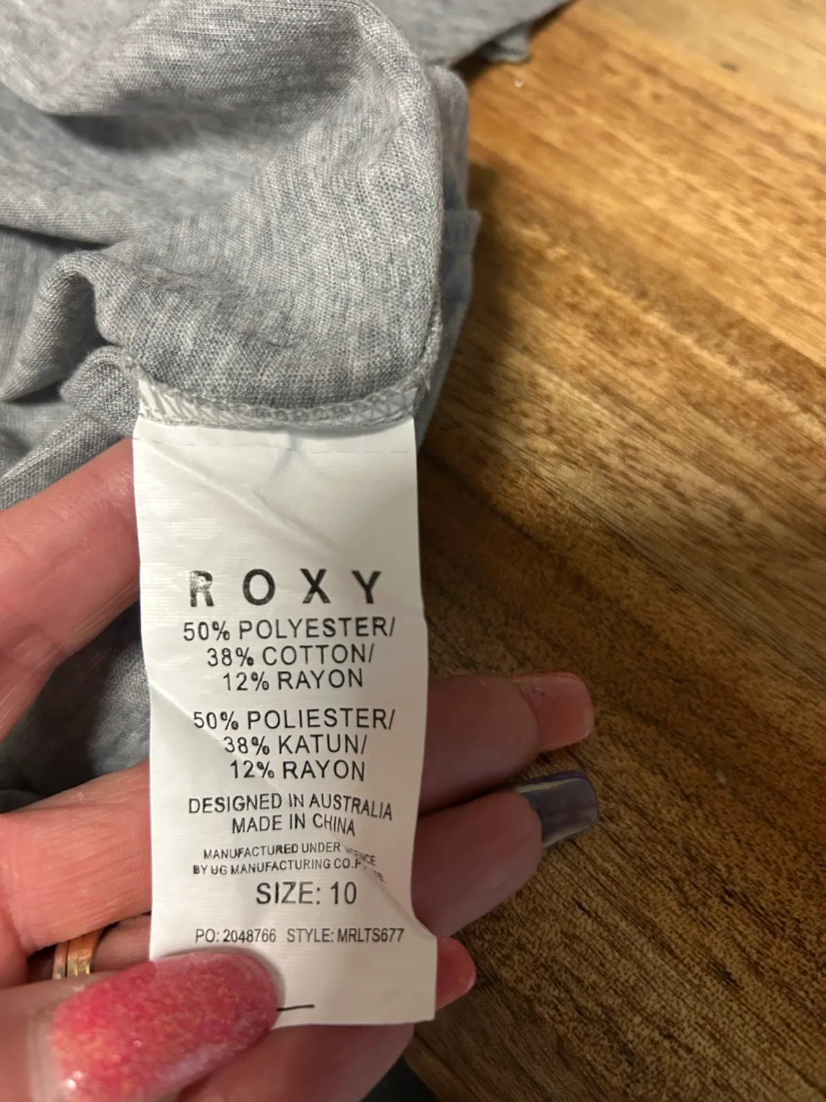 Roxy grey long sleeve tee with heart graphic — photo 6