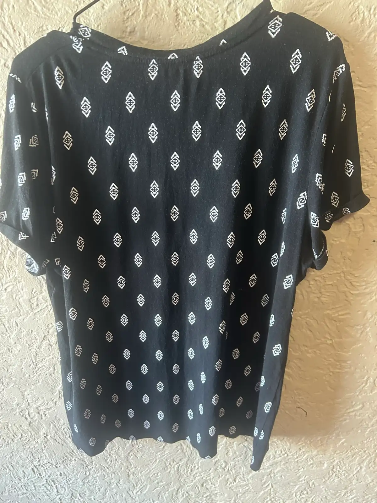 Target black/white diamond top – photo 4