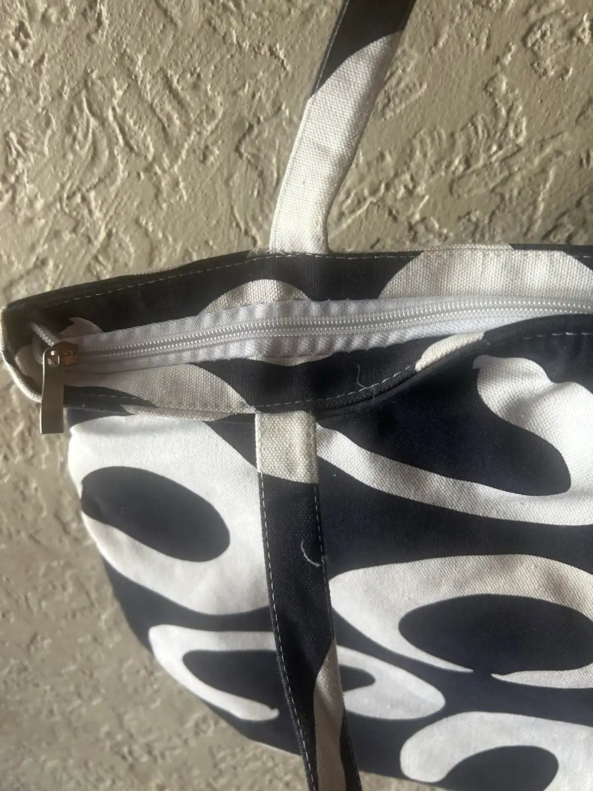 Black/white abstract tote bag – photo 3