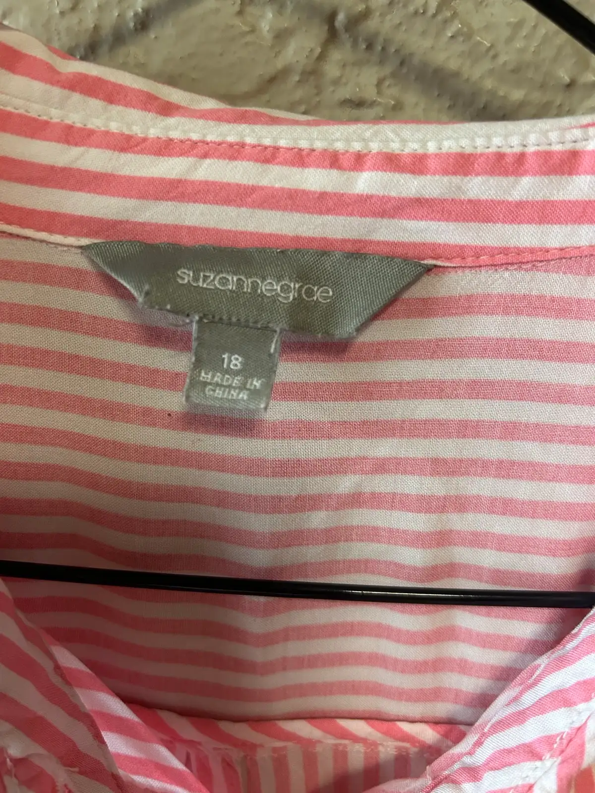 Suzanne grae pink/white striped shirt – photo 2