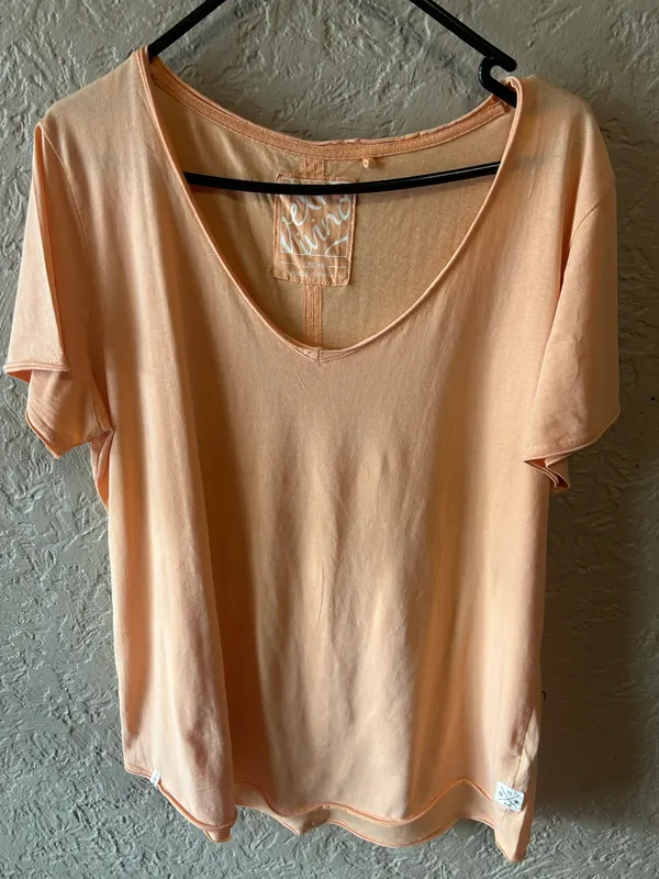 Elm lifestyle peach short sleeve tee