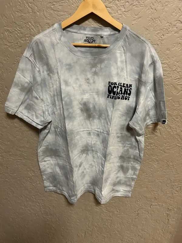 Men’s piping hot tiedye grey basic tee