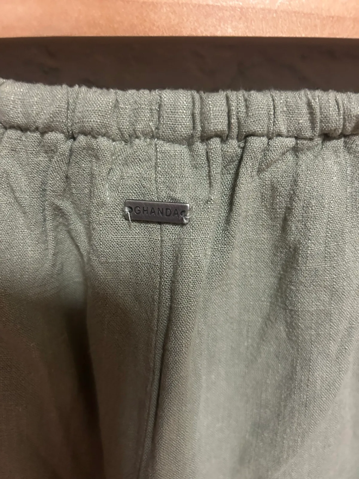 Ghanda olive green linen shorts – photo 3