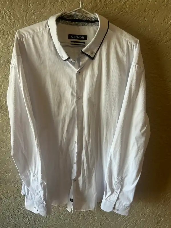 Connor white mens dress shirt with black trim