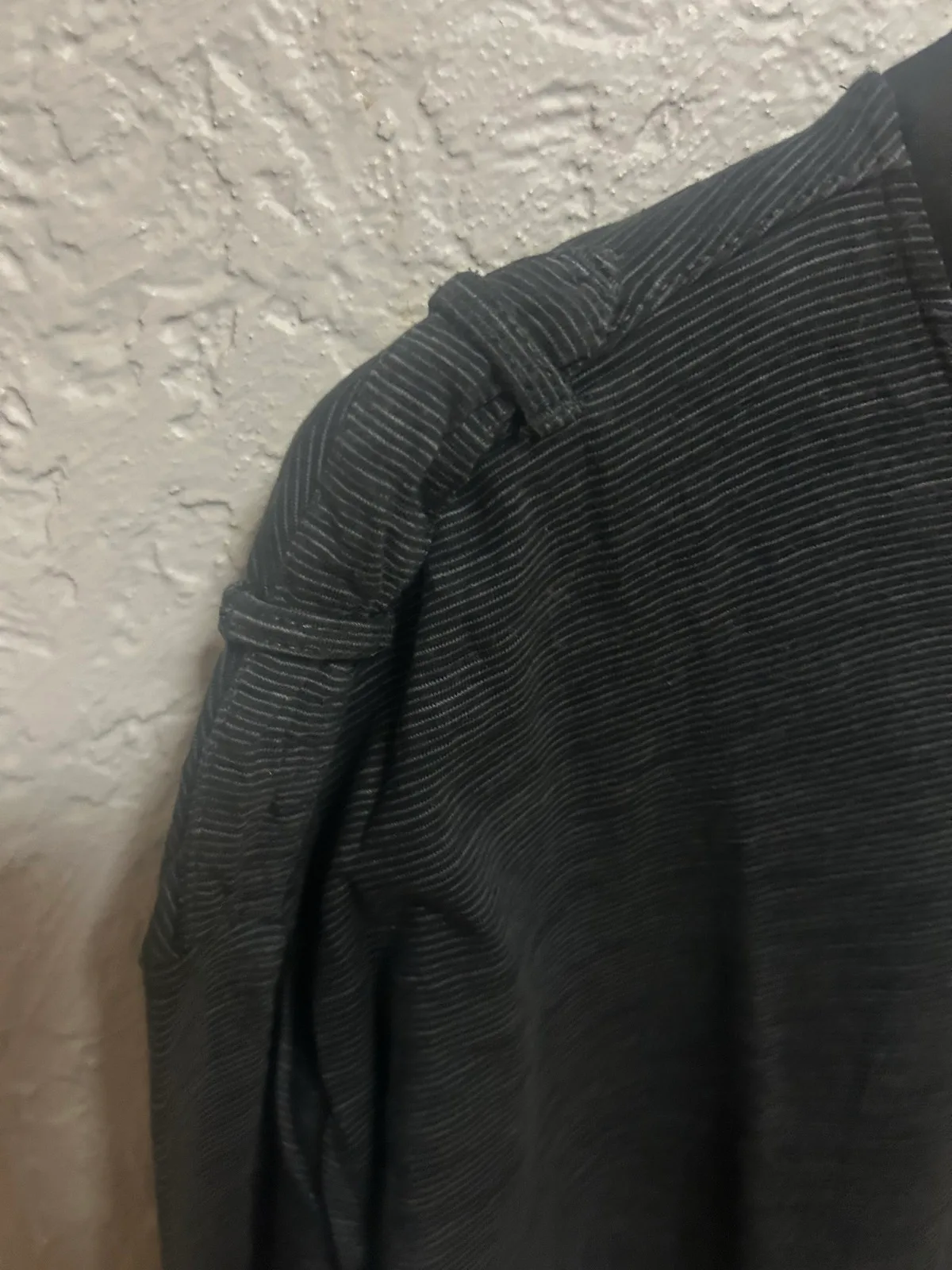 Men’s Target black long sleeve top — photo 2