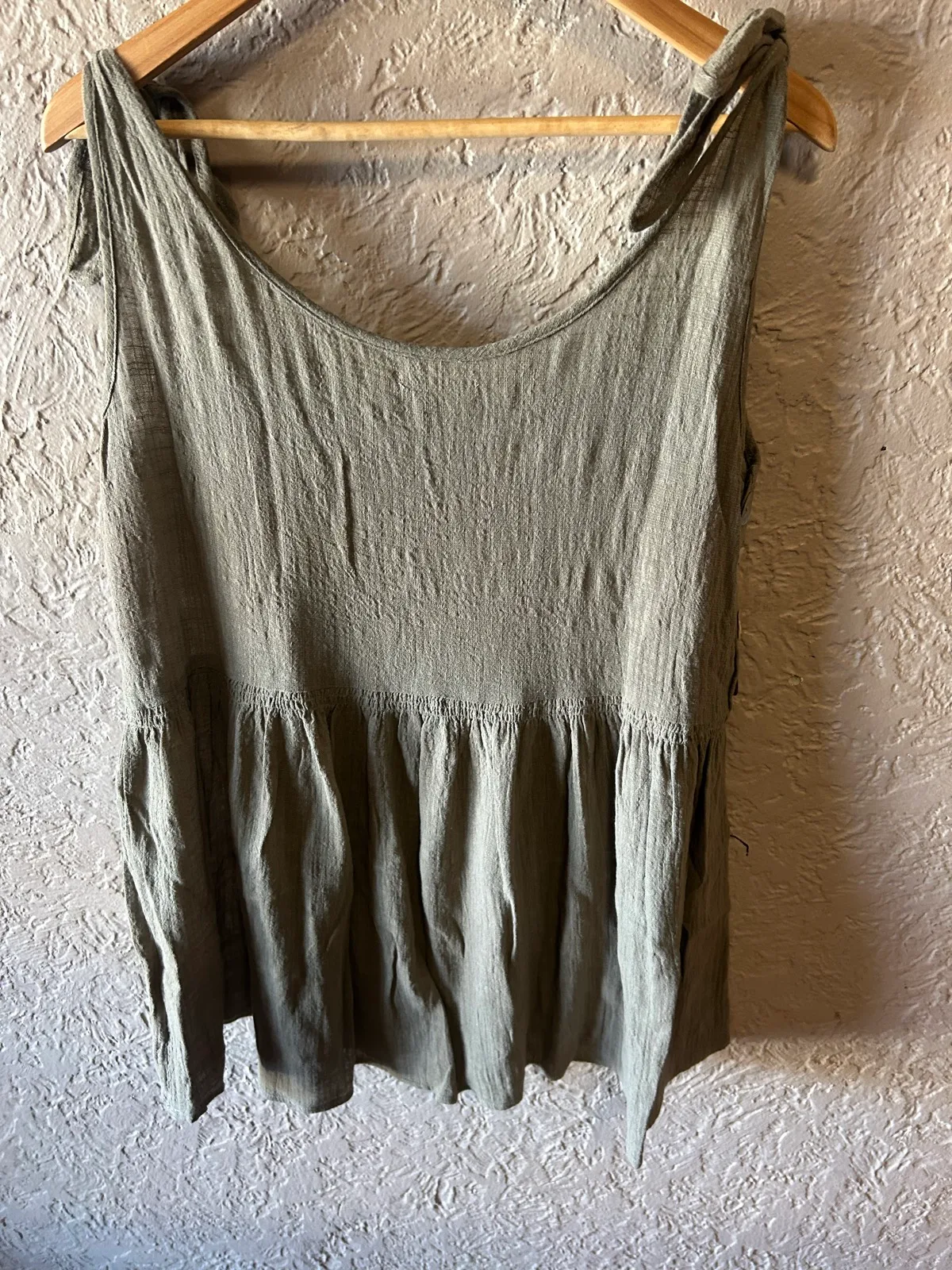 Girl & the sun green olive peplum dress – photo 4
