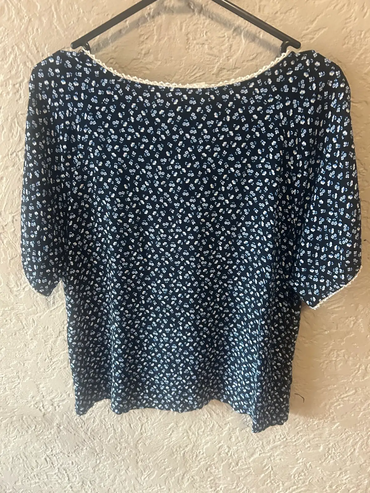 Hush navy floral blouse with lace trim – photo 3