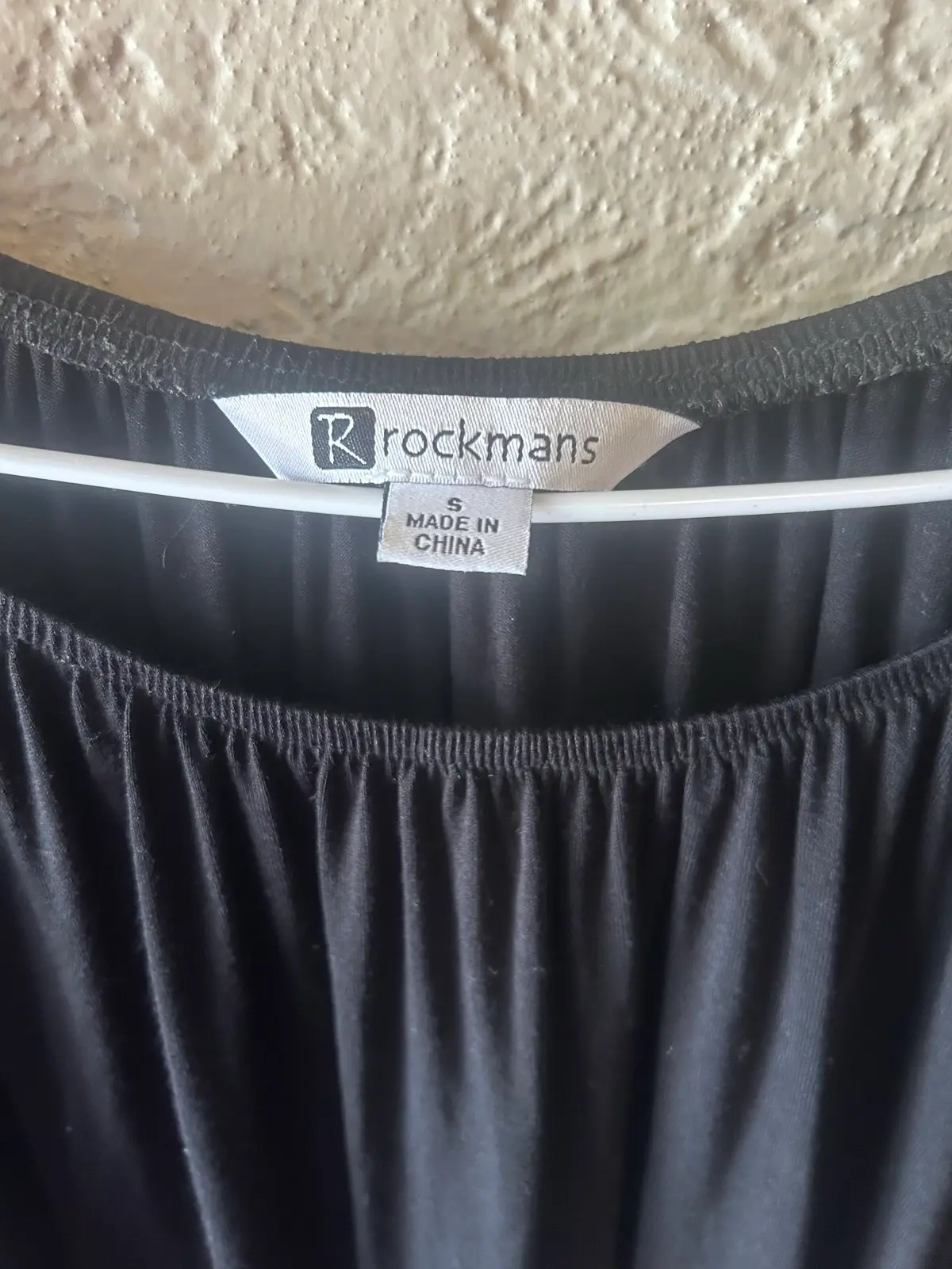 Rockmans black off the shoulder blouse – photo 3