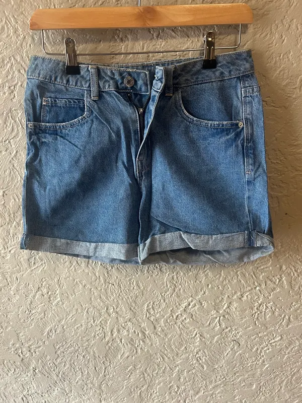 Vera Moda blue denim shorts