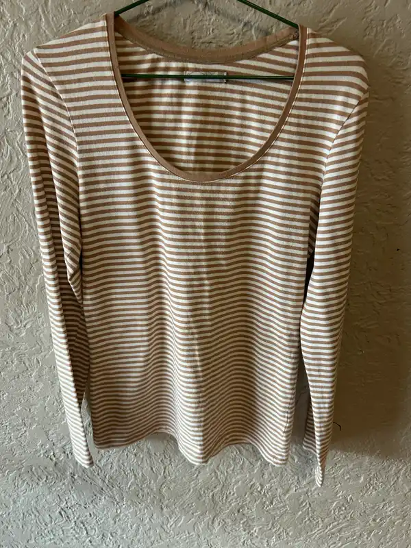 Target brown/white long sleeve top