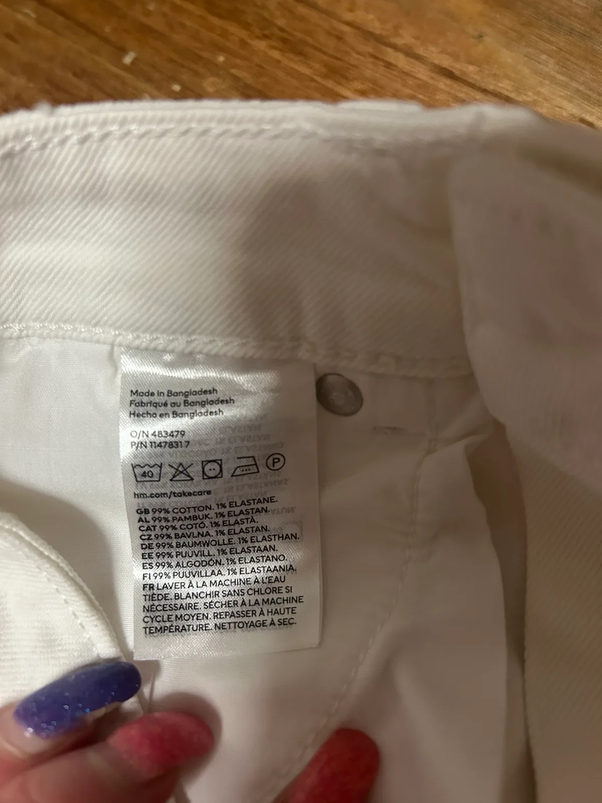 H & M white cutoff denim shorts – photo 5