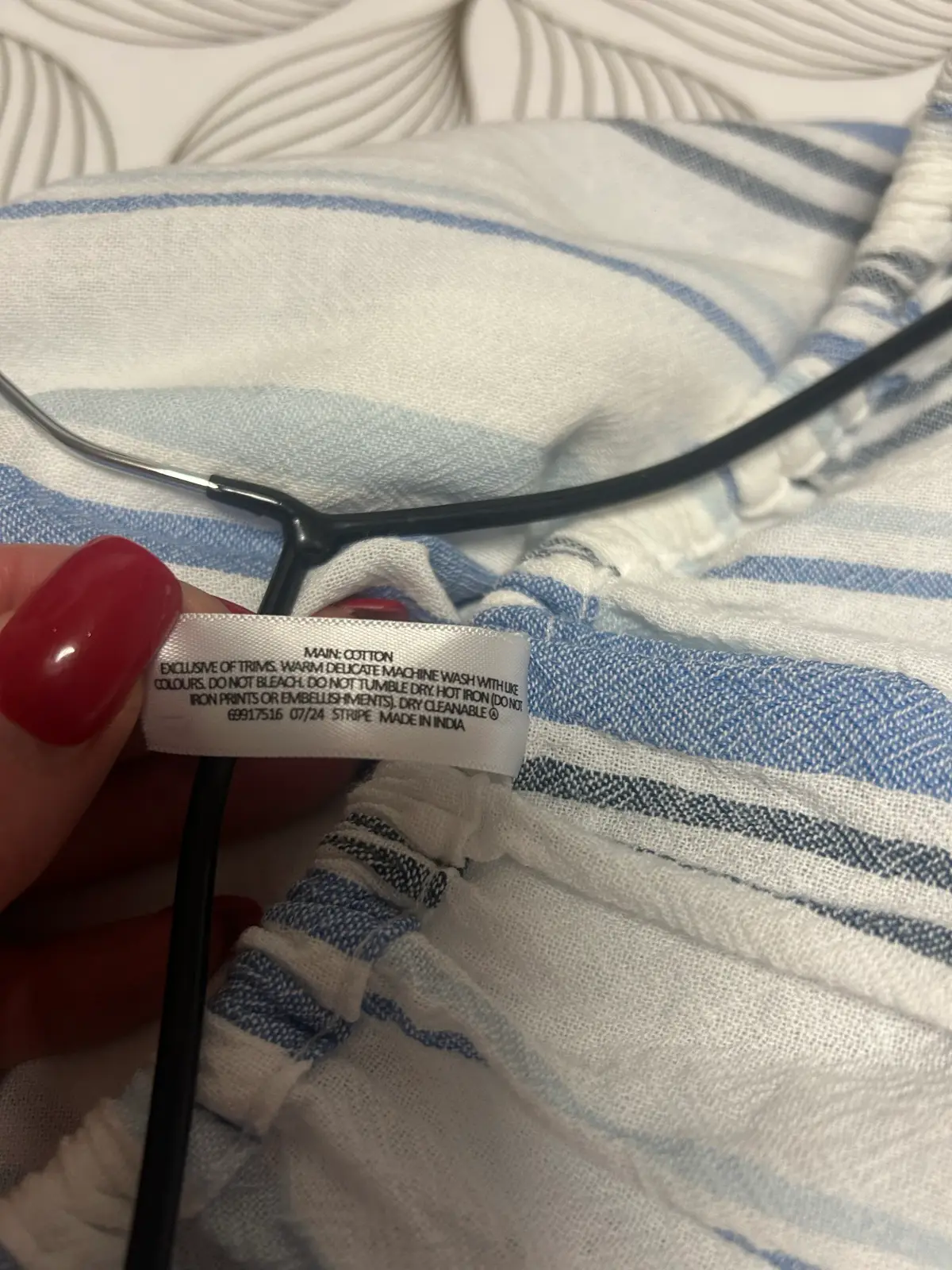 Target blue/white striped peasant blouse – photo 5