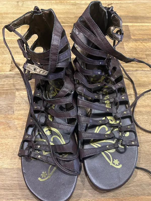 Women’s gladiator sandals
