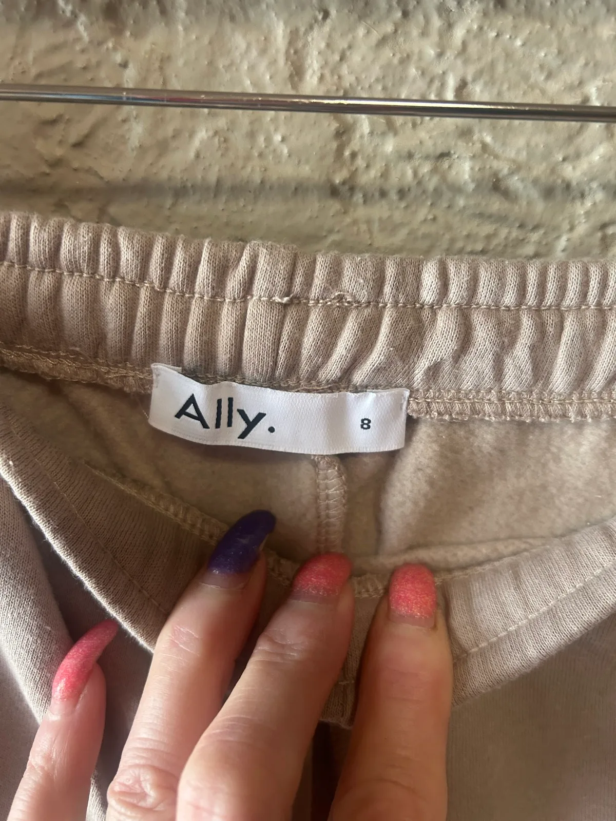 Ally fashion beige sweat shorts – photo 3