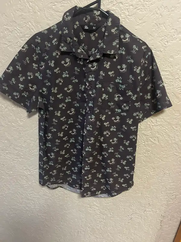Men’s jay jays short sleeve shirt