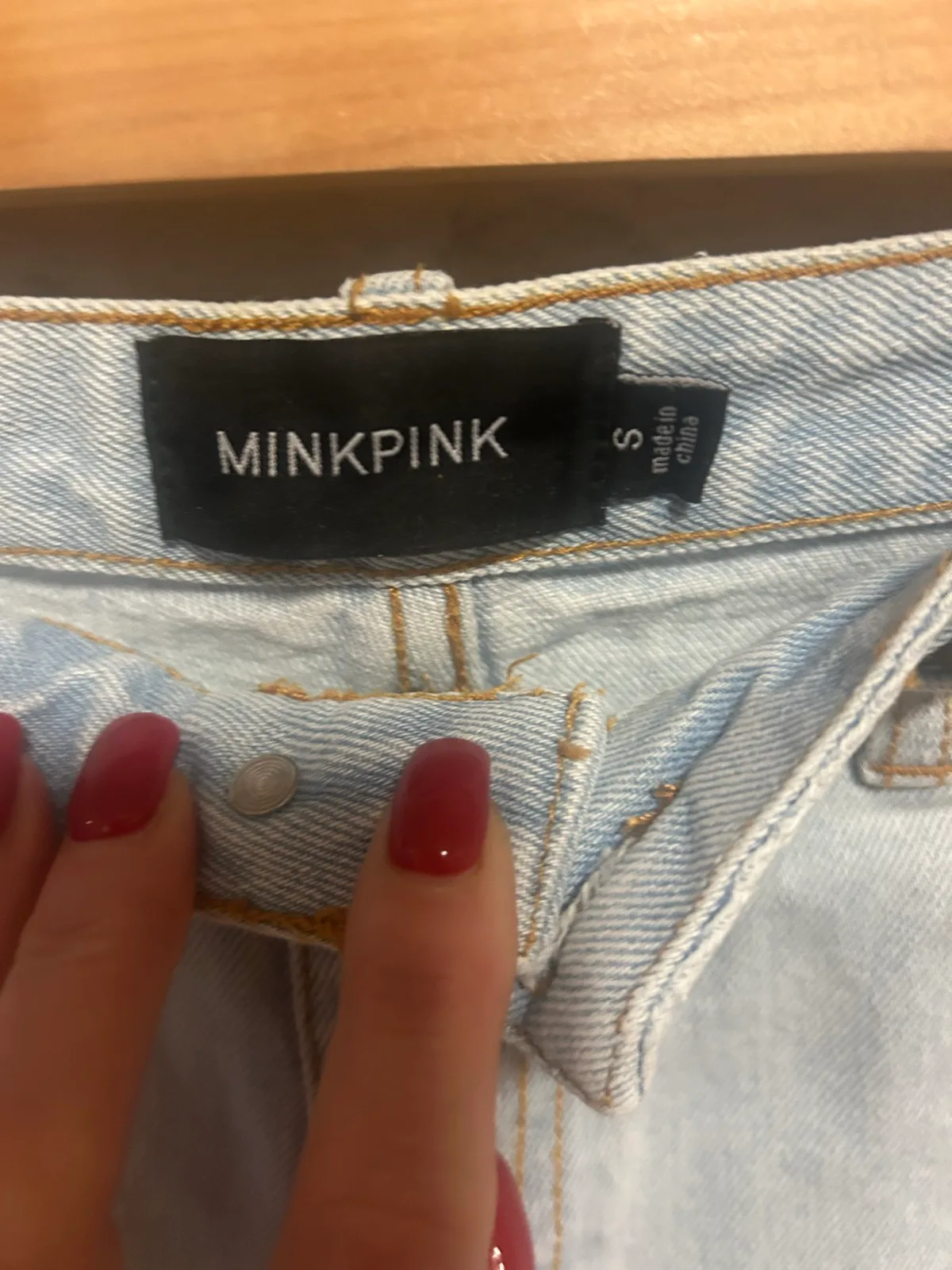 MinkPink light blue denim shorts – photo 2