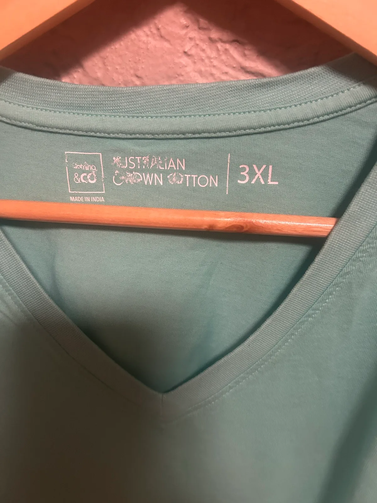 Men’s The clothing co green basic tee — photo 2