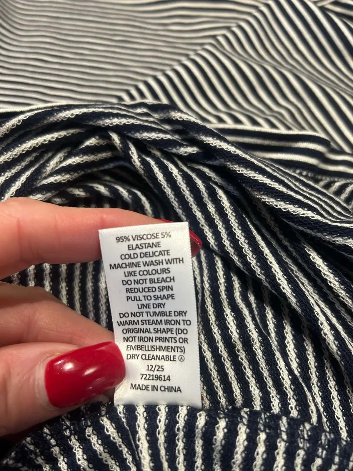 Target navy/white striped long sleeve T-shirt – photo 6