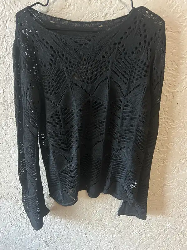 Black open knit long sleeve jumper