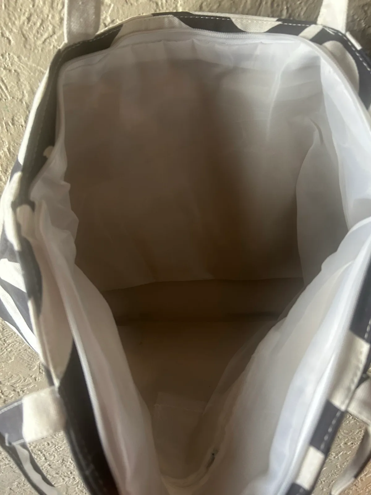 Black/white abstract tote bag – photo 4
