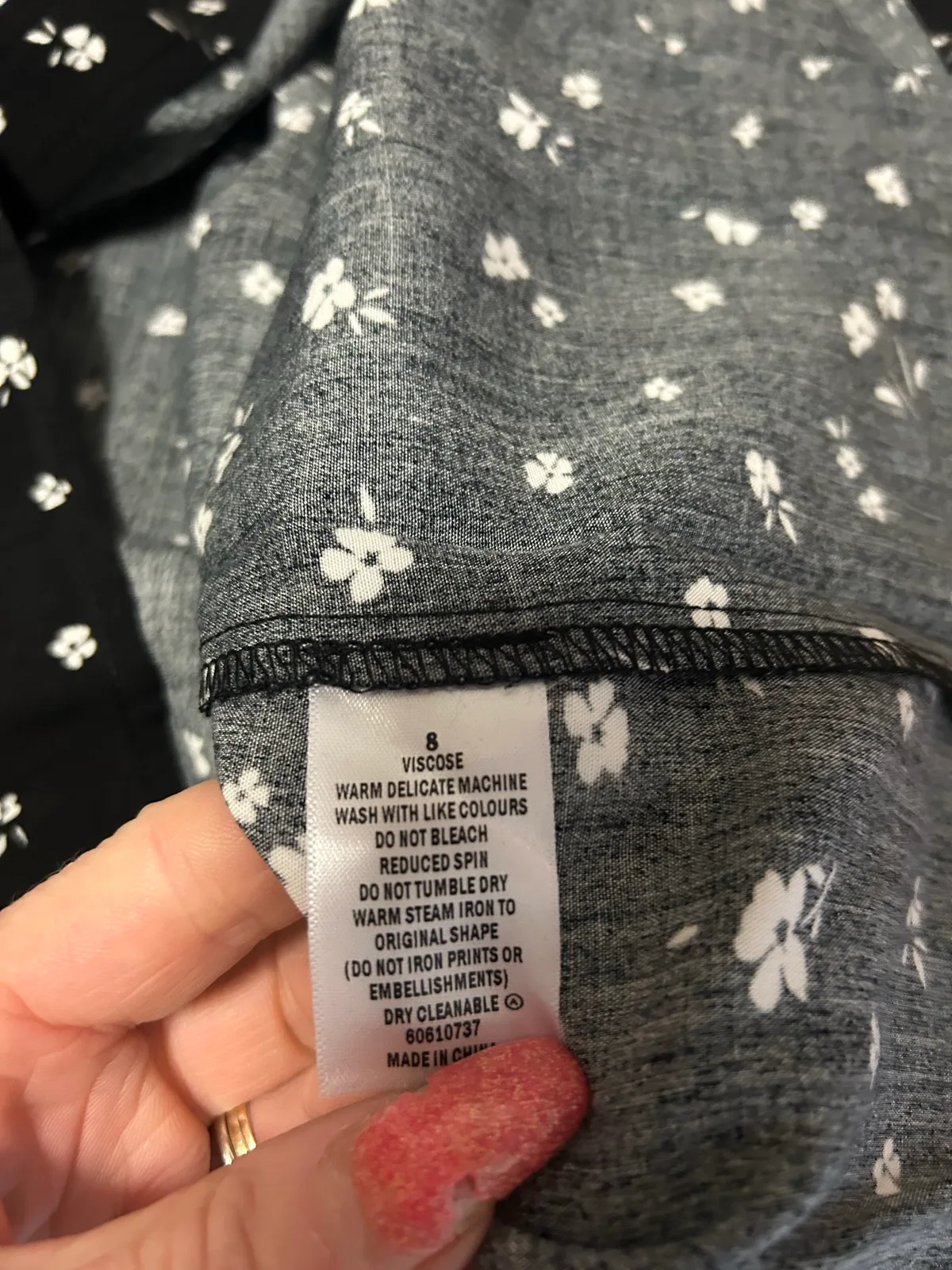 Lily loves black/white floral slip dress – photo 5