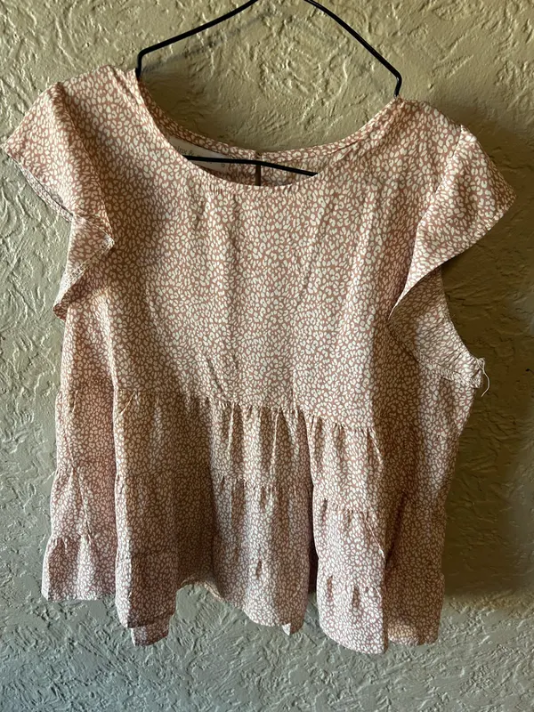 Minx and moss pink/white animal print blouse