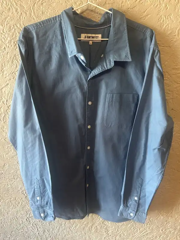 MEns Jeanswest blue button up shirt