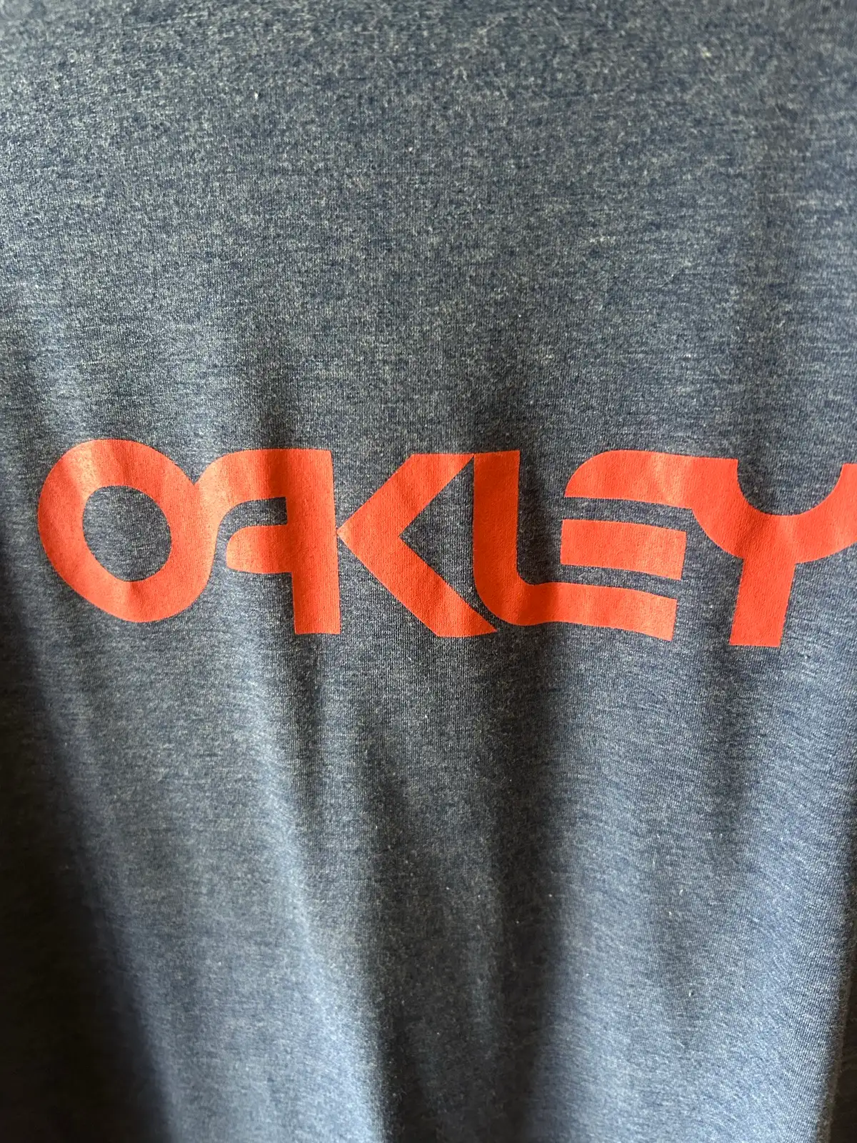Men’s Oakley blue/red logo tee – photo 2