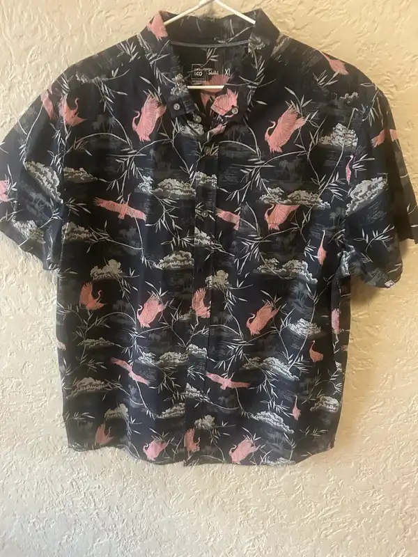 Men’s the clothing co black Hawaiian shirt