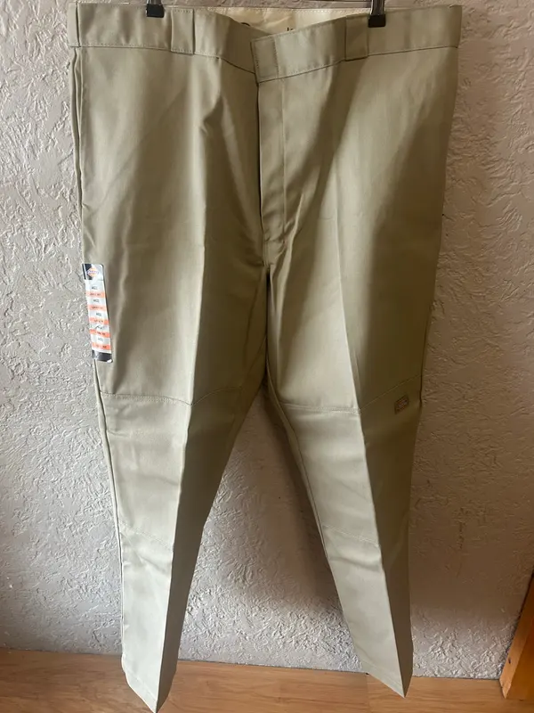 Men’s dickies khaki pants