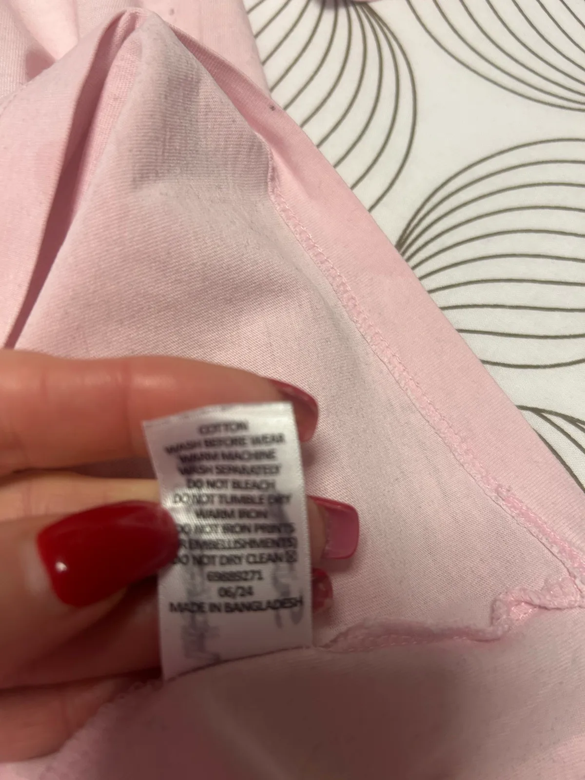 Target pink tee with white text – photo 5