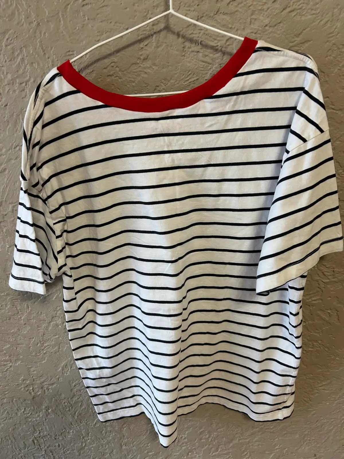 White/black striped tee – photo 2