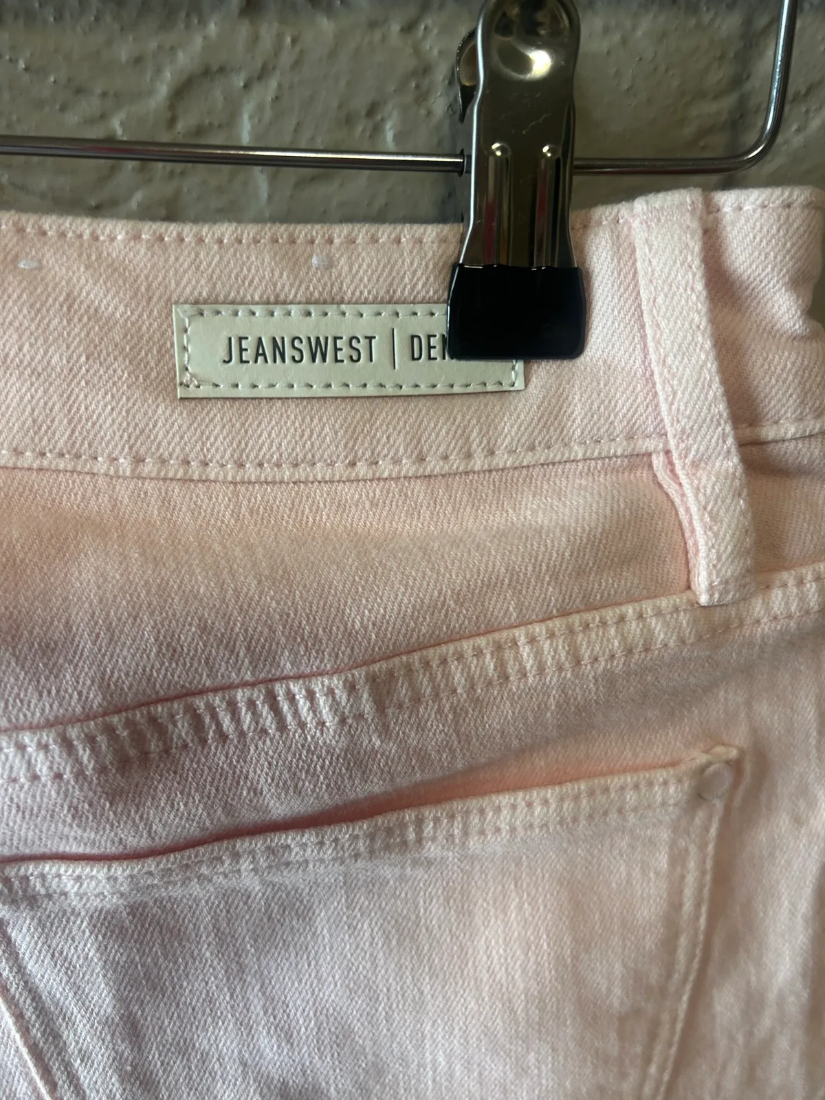 Jeanswest pink denim shorts – photo 3