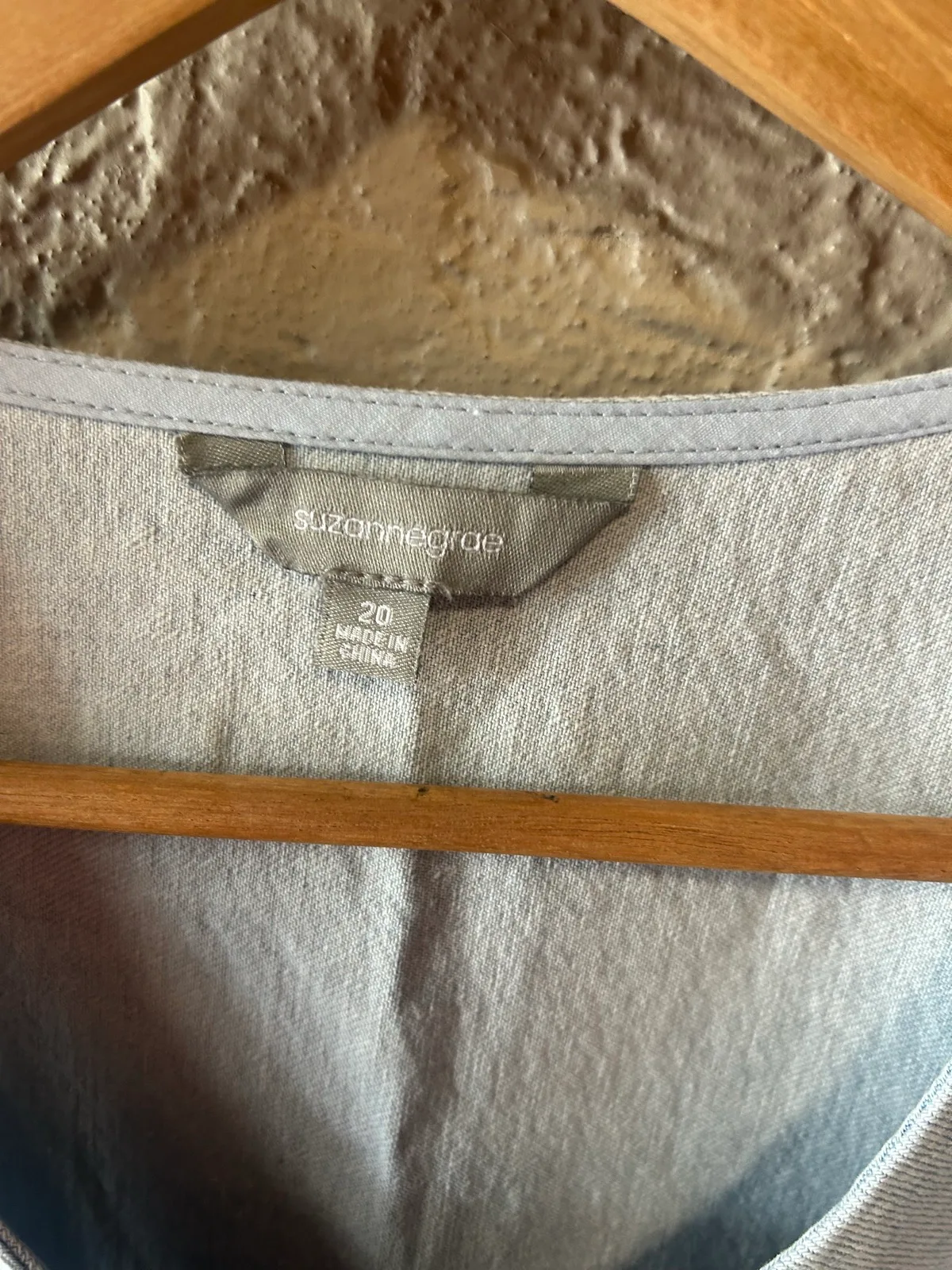 Suzanne grae light blue denim vest – photo 3