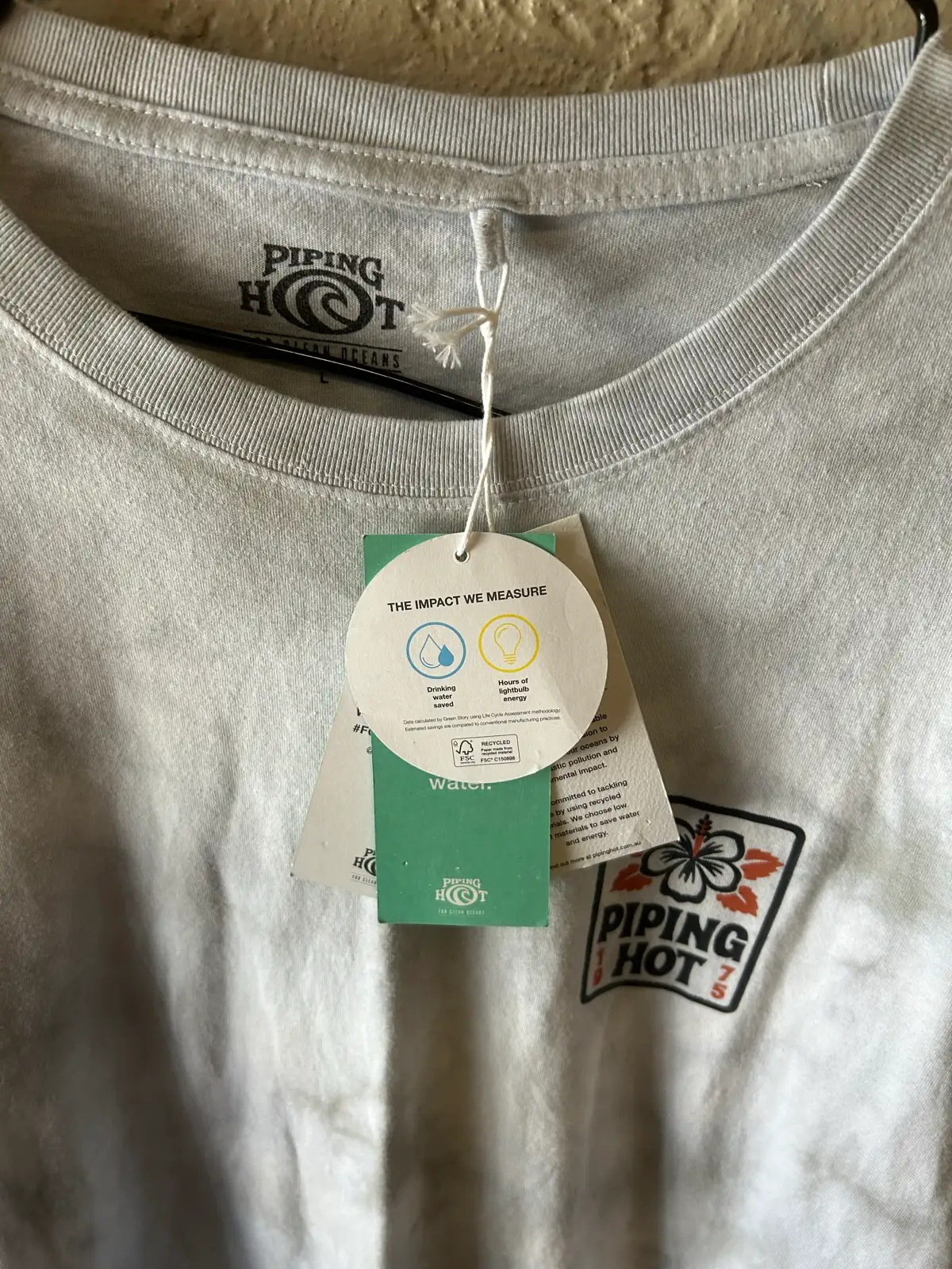 Men’s piping hot grey graphic tee – photo 6