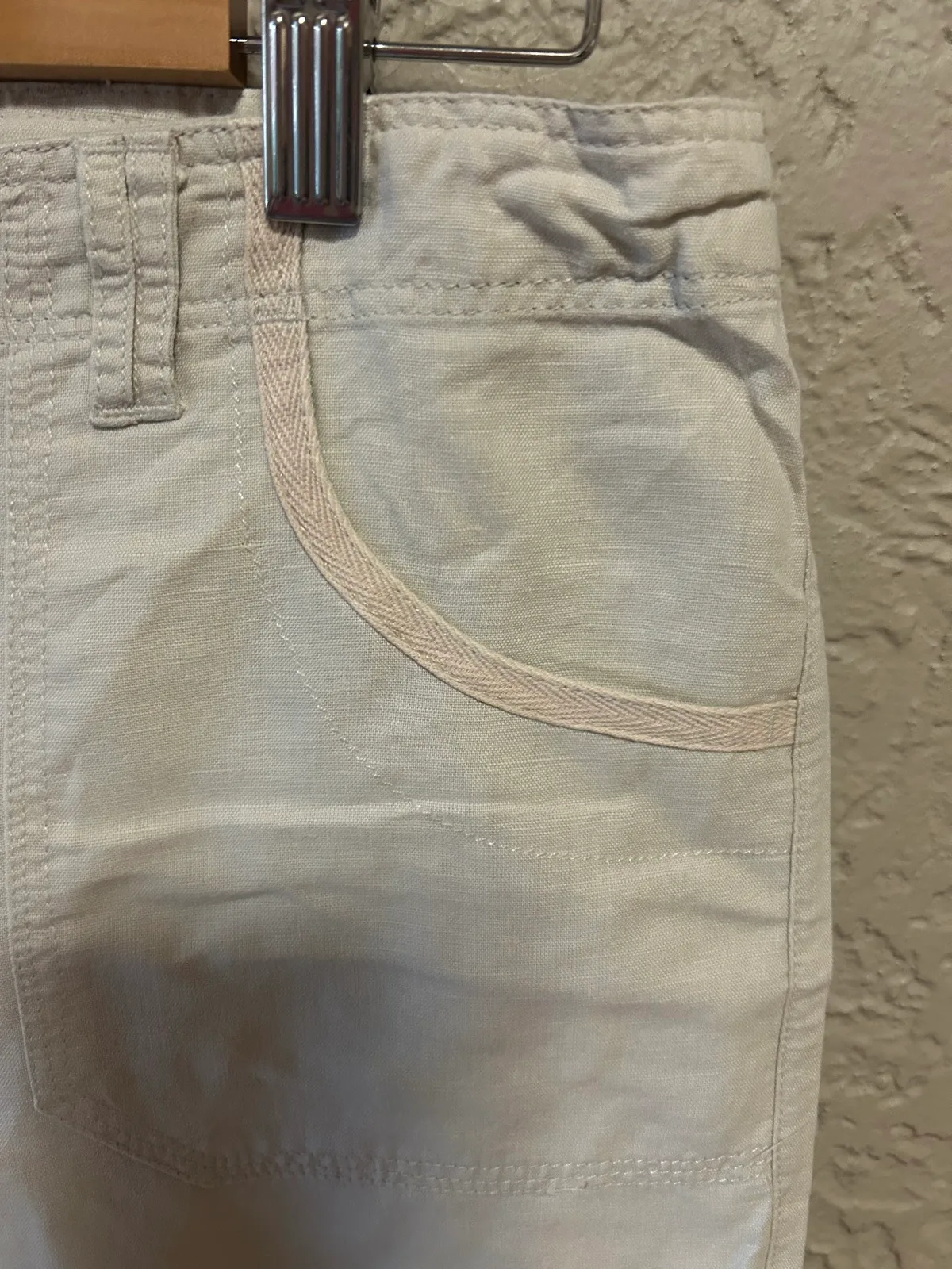 Cream target capri pants with ankle ties – photo 3